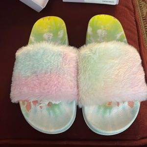Madden Girl Tie Slides. New